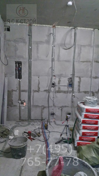 Прокладка проводов электрики в кухне зале в ЖК ВОДНИКИ